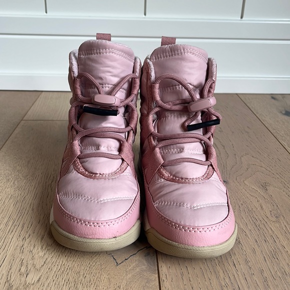 Girls Sorel Whitney 2 short pink winter boots - Picture 1 of 12
